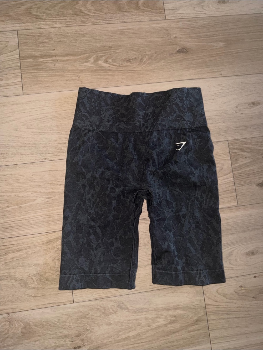 Gymshark Black gray High-Rise Bike Shorts
